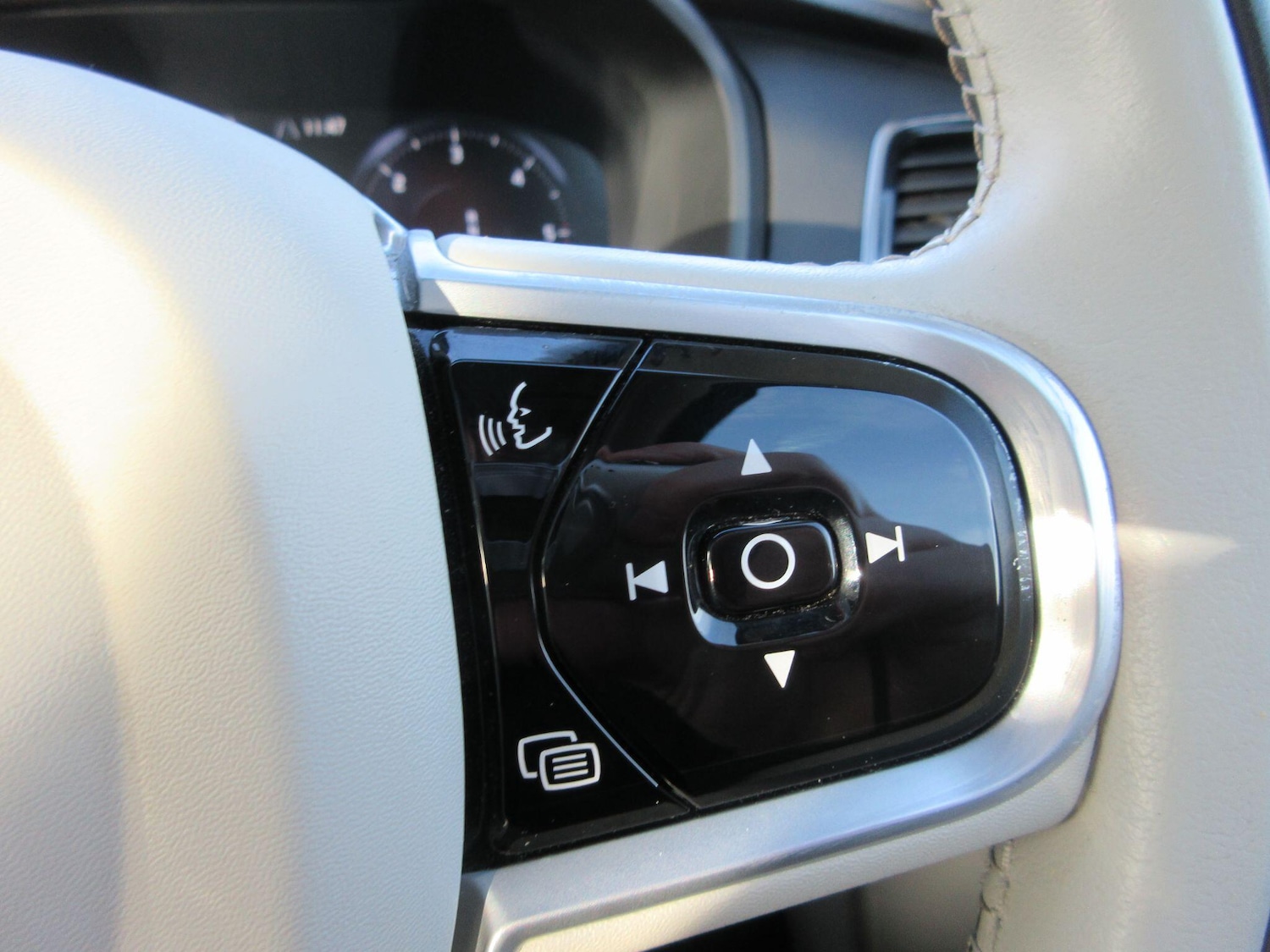 Used Volvo XC90 2021 for sale - 76771660: Photo 21