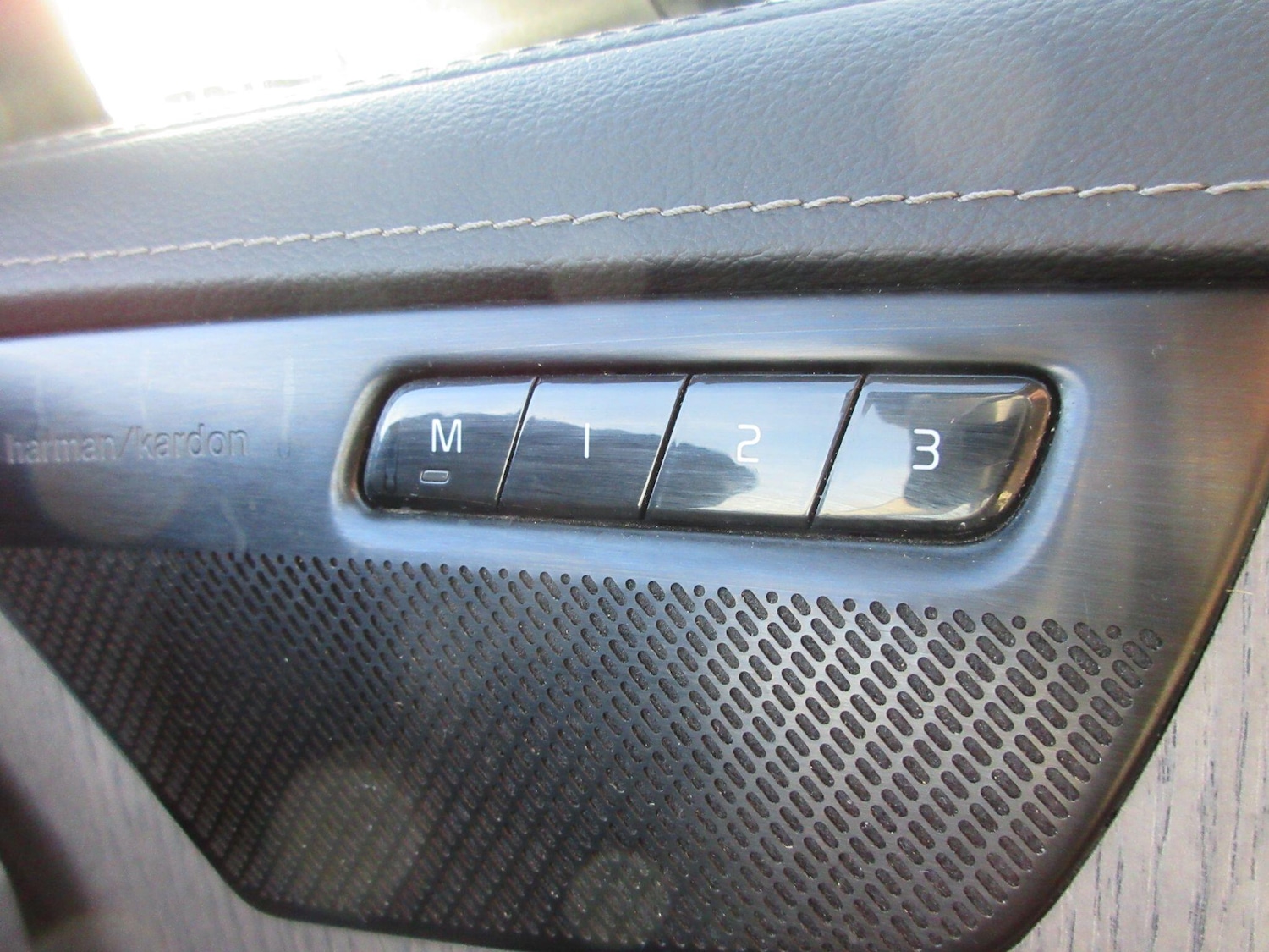 Used Volvo XC90 2021 for sale - 76771660: Photo 25