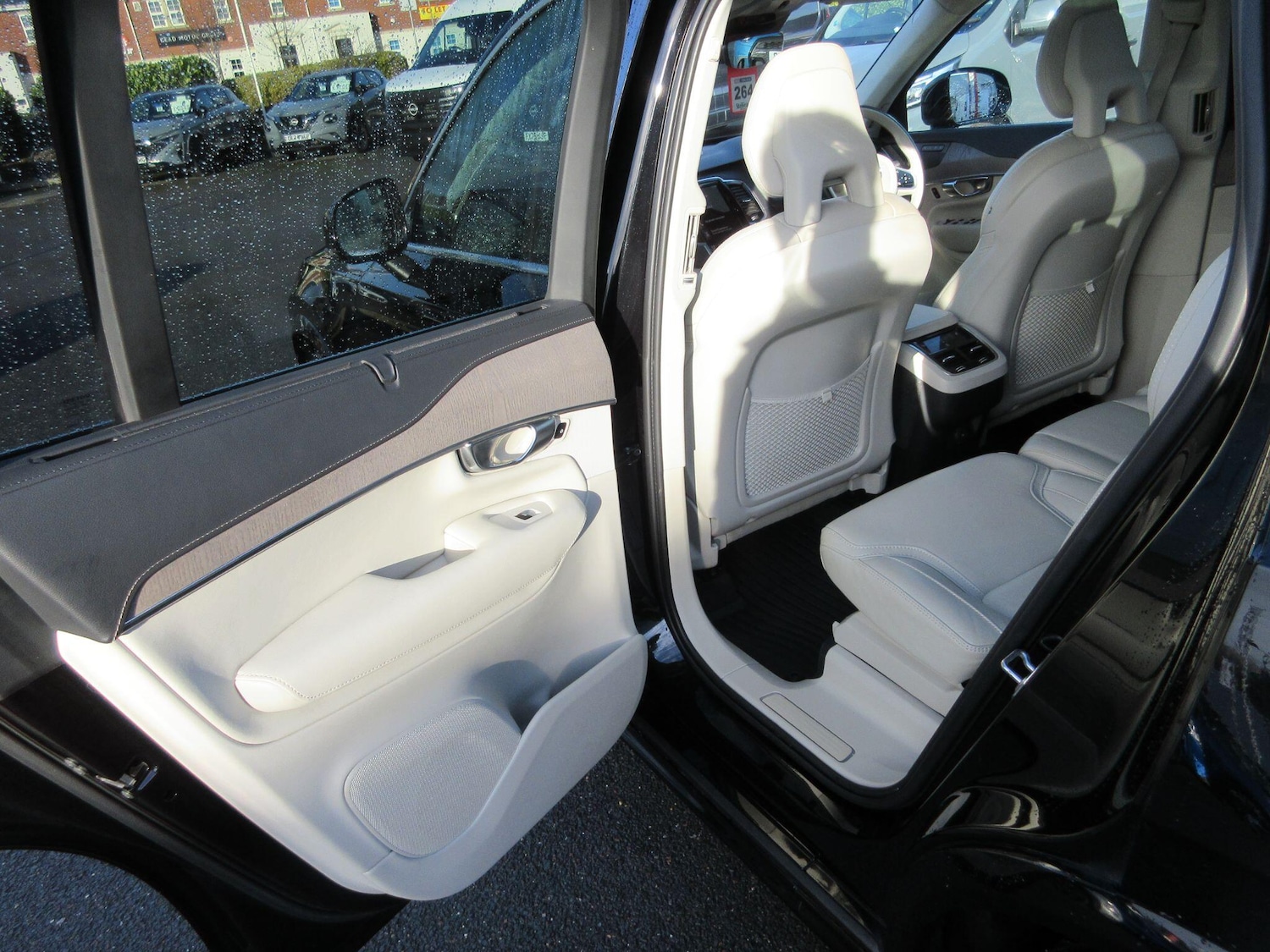 Used Volvo XC90 2021 for sale - 76771660: Photo 26