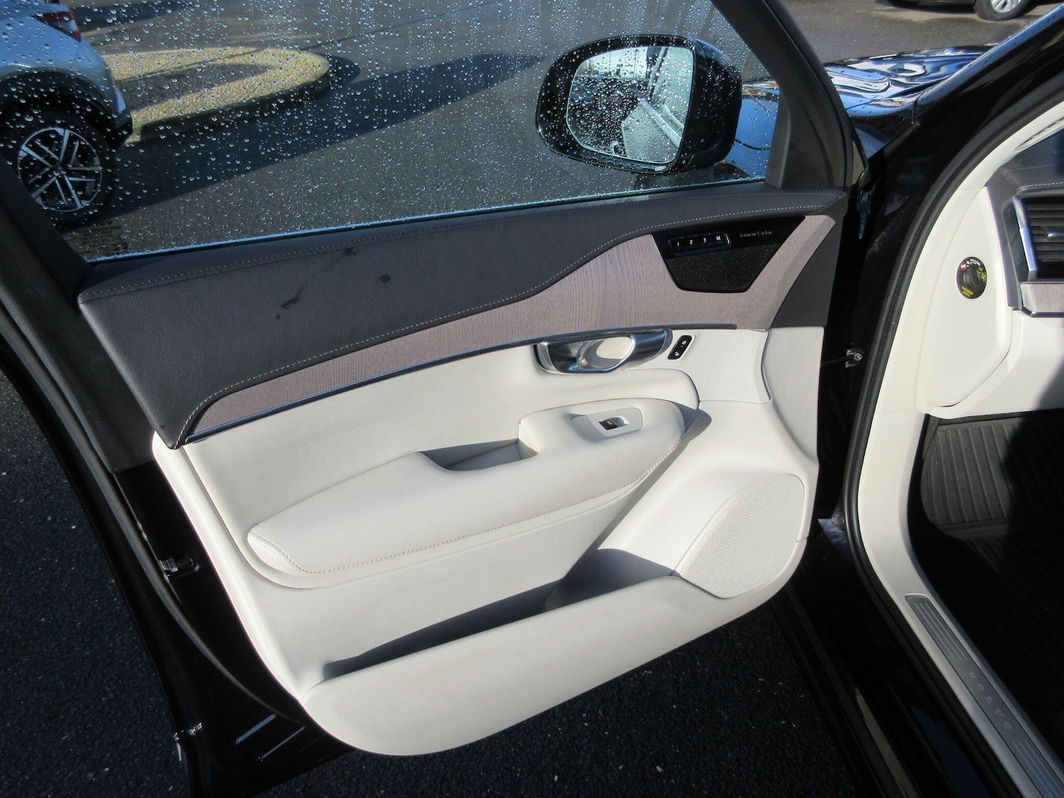 Used Volvo XC90 2021 for sale - 76771660: Photo 29