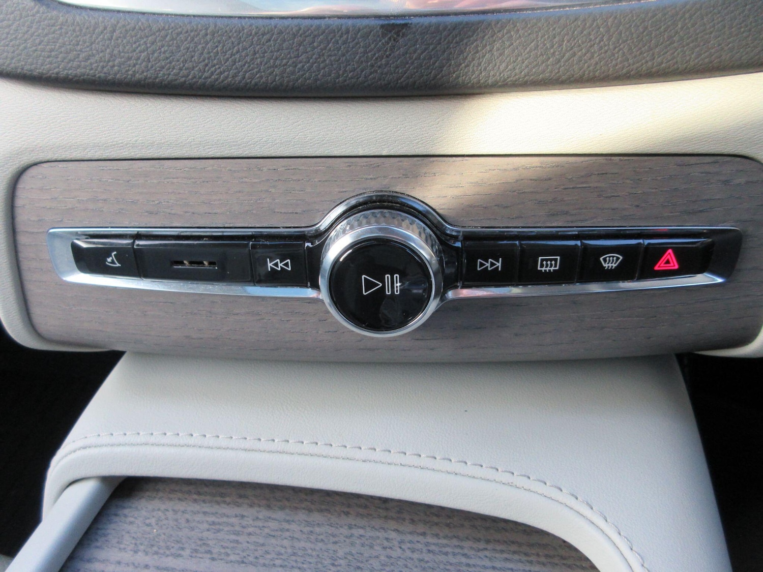 Used Volvo XC90 2021 for sale - 76771660: Photo 61