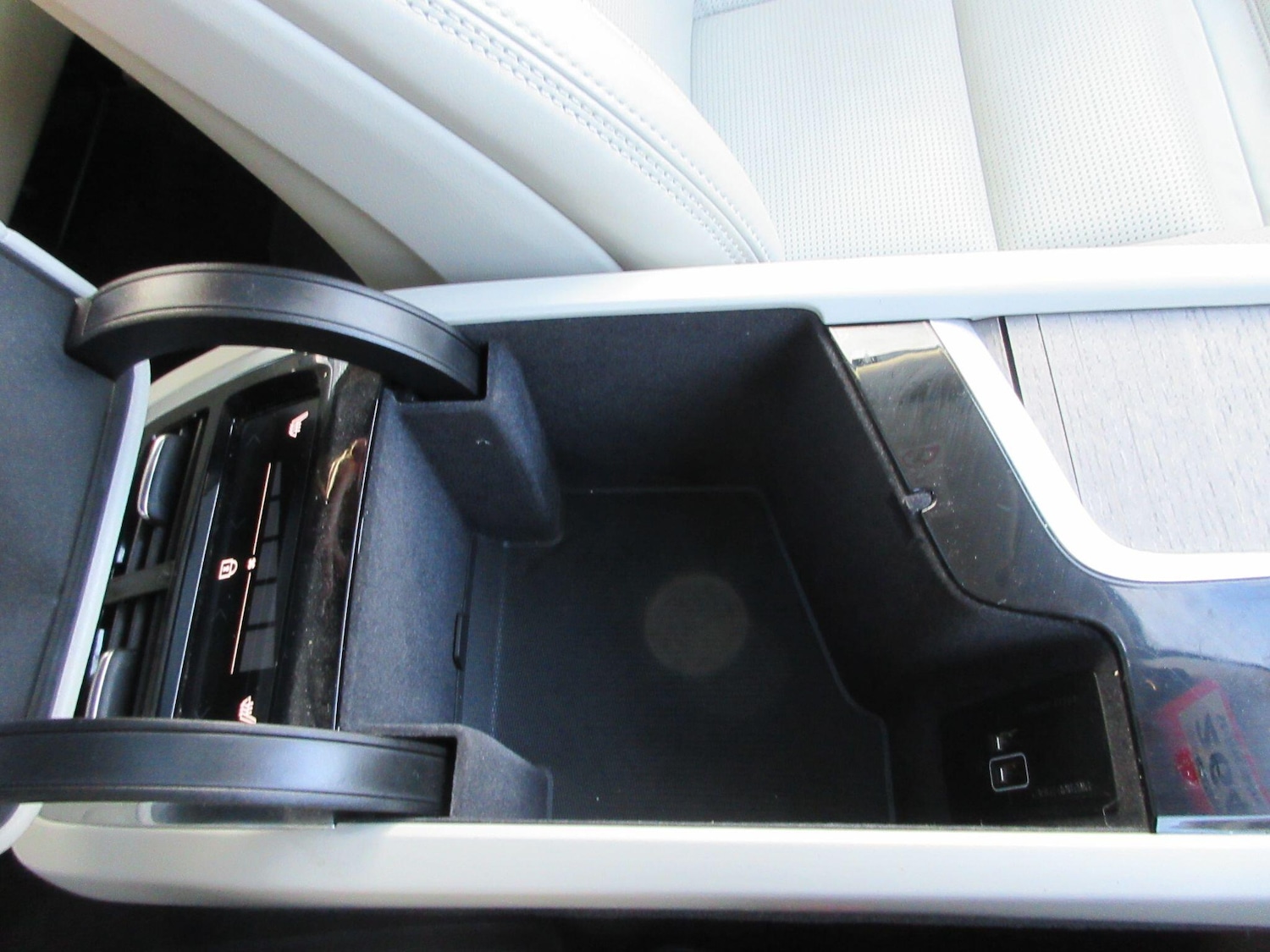 Used Volvo XC90 2021 for sale - 76771660: Photo 63