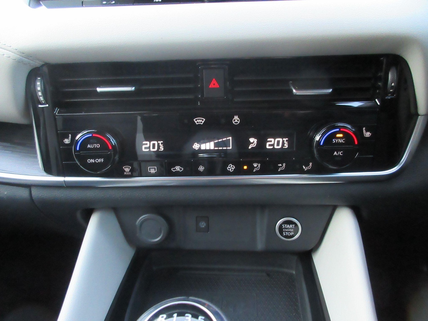 Used Nissan Qashqai 2022 for sale - 76953249: Photo 25