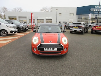 Used MINI Hatch 2019 for sale - 77798919: Photo