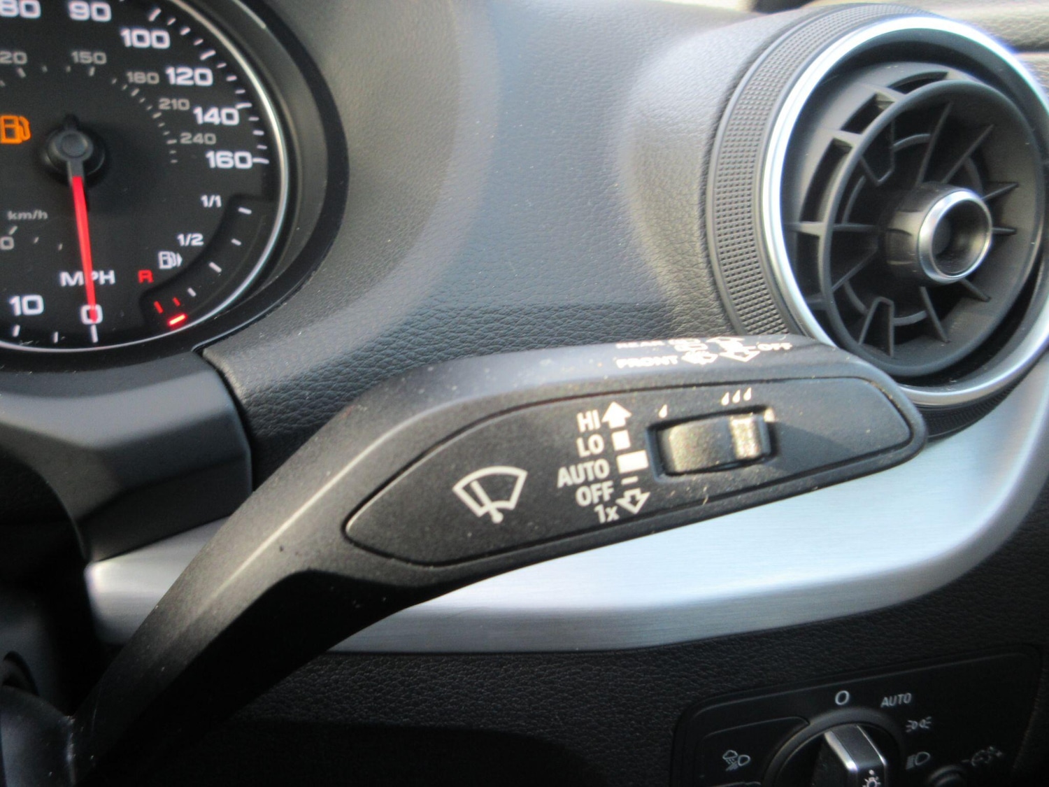 Used Audi Q2 2018 for sale - 76001507: Photo 25
