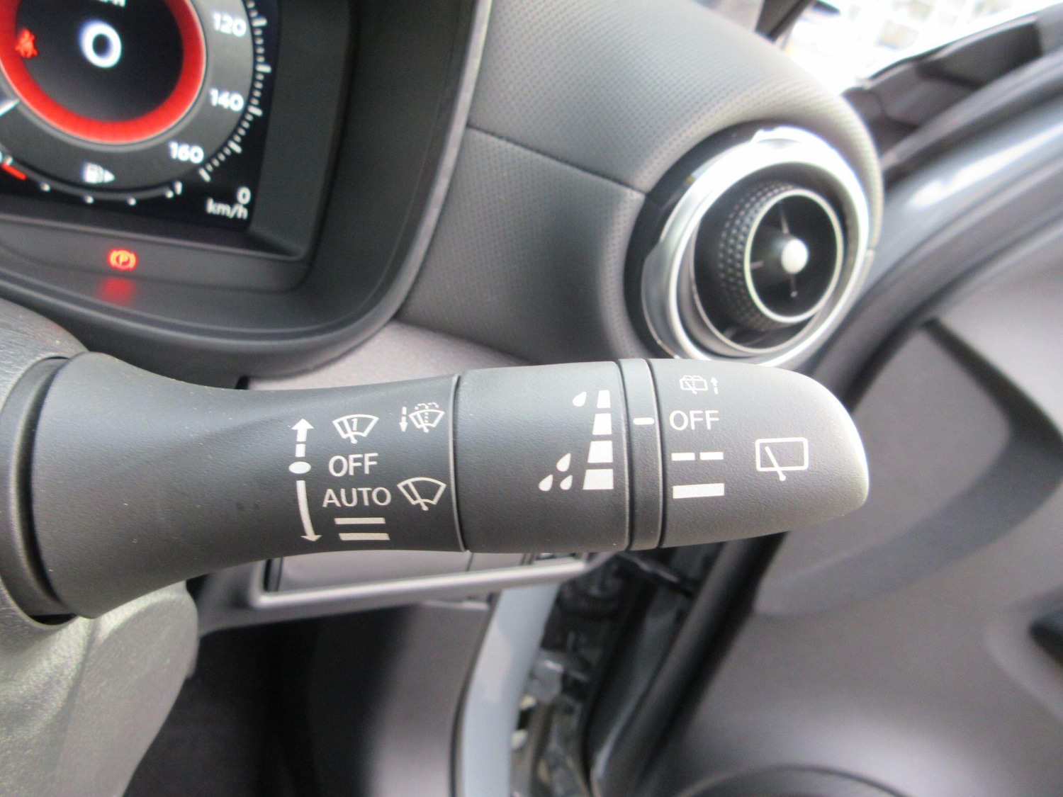 Used Nissan Juke 2025 for sale - 76284388: Photo 44