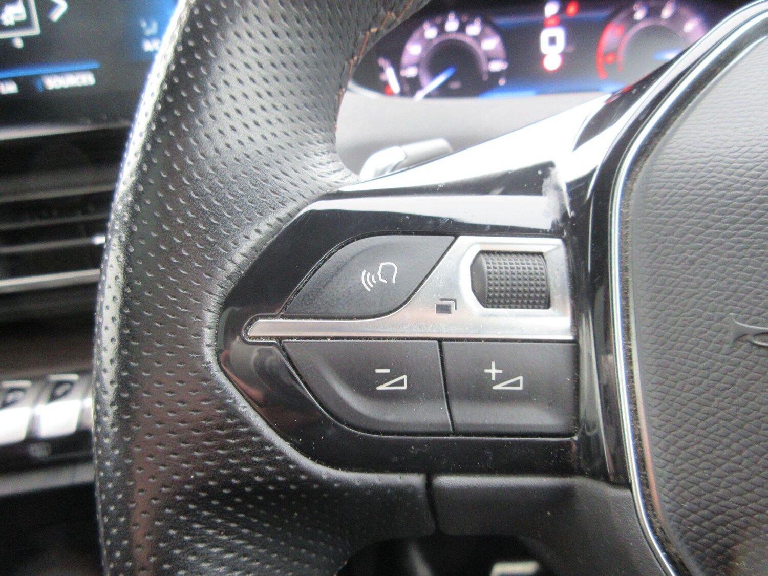 Used Peugeot 3008 2022 for sale - 76584146: Photo 15