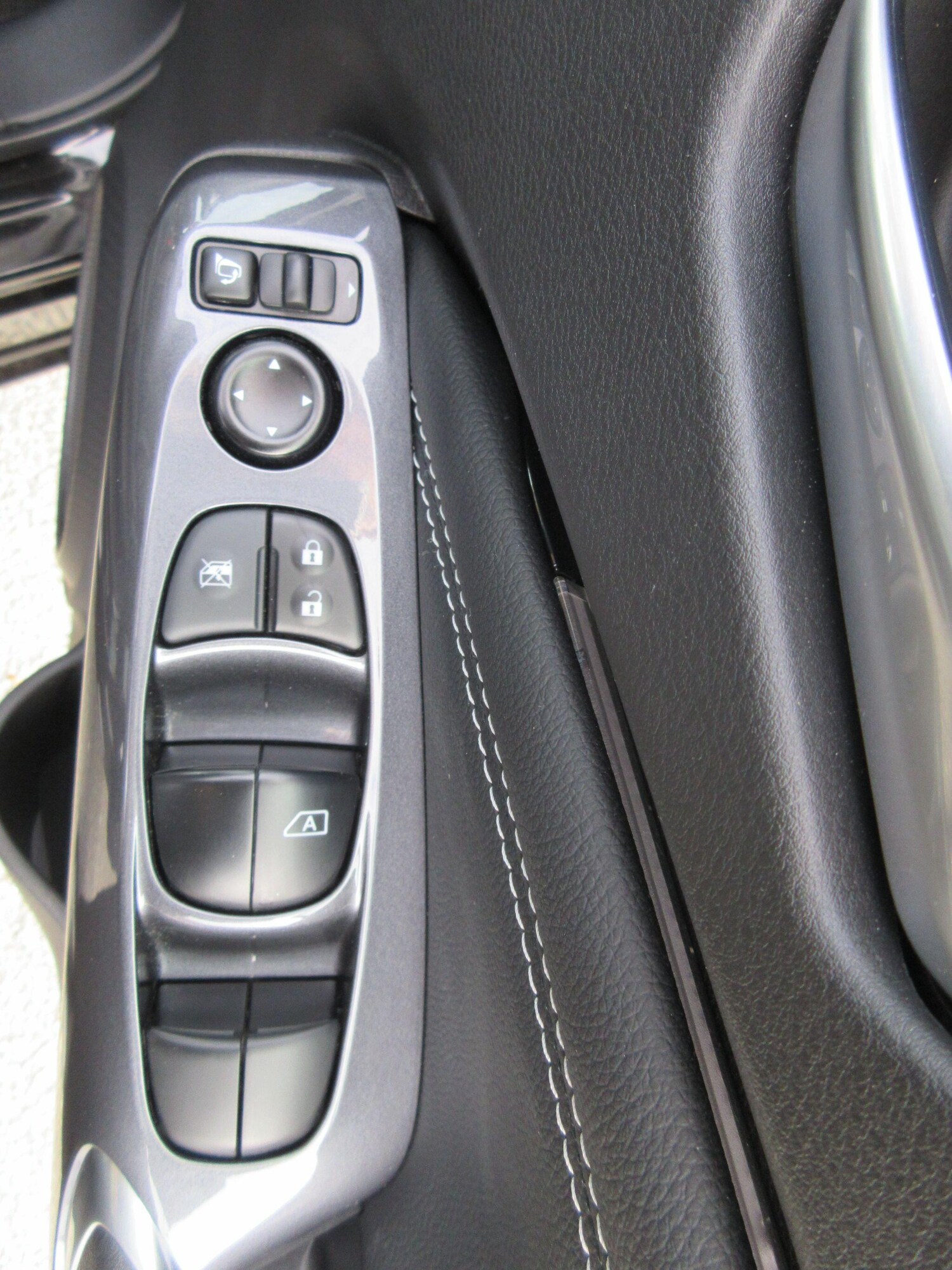 Used Nissan Juke 2023 for sale - 75915773: Photo 25