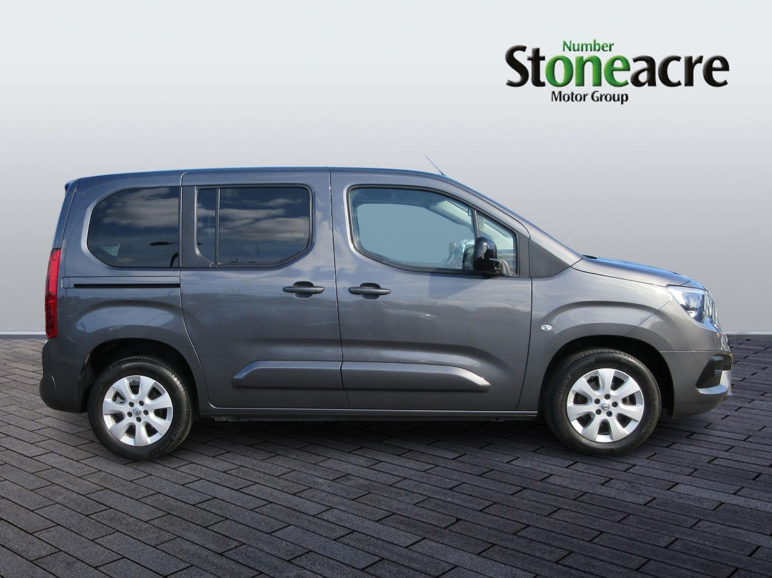 Used Vauxhall Combo Life 2023 for sale - 76108820: Photo 2