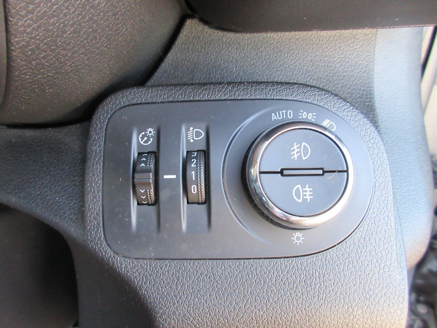 Used Vauxhall Combo Life 2023 for sale - 76108820: Photo 35