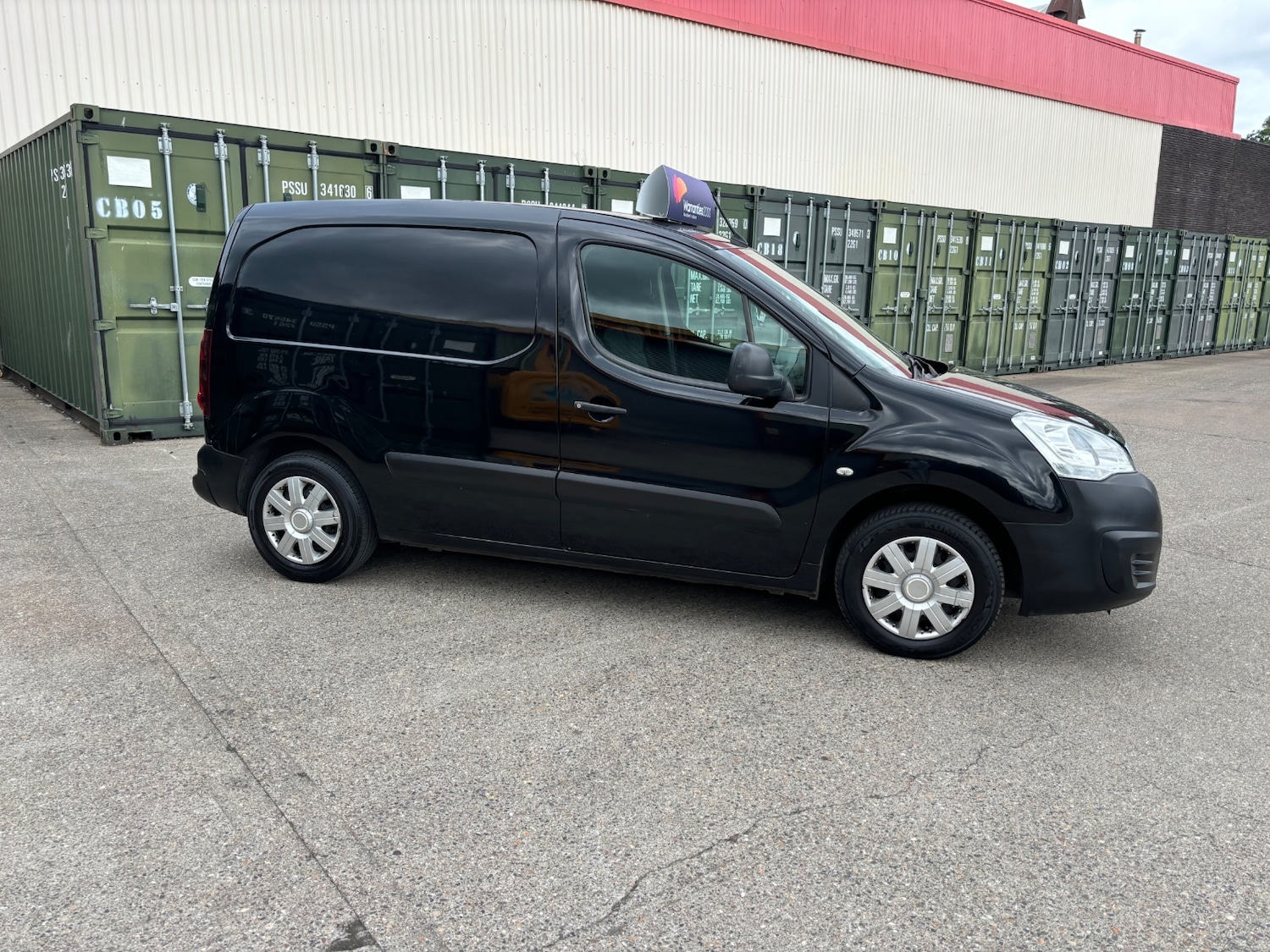 Used Peugeot Partner 2017 for sale - 76249455: Photo 2