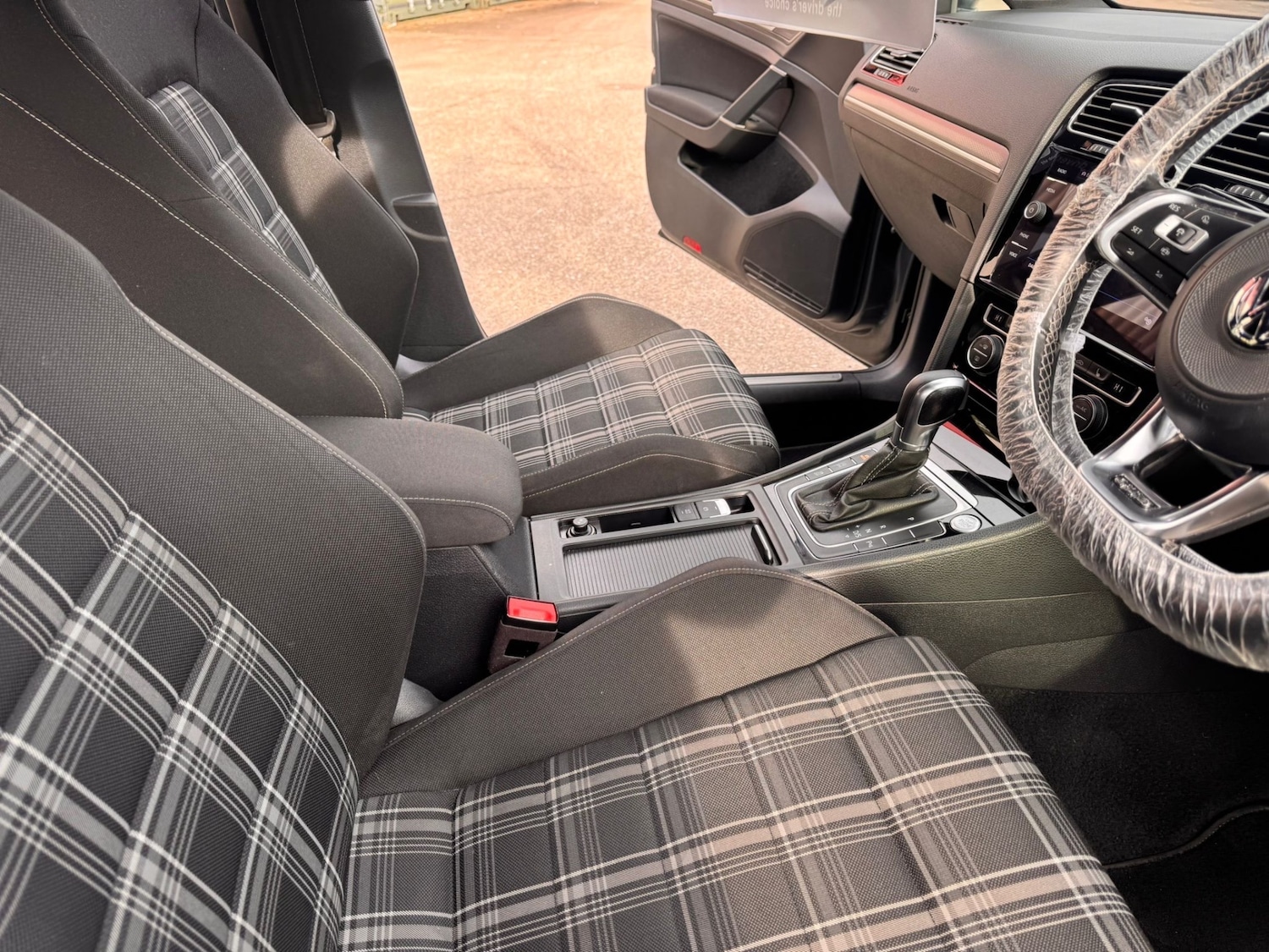 Used Volkswagen Golf 2019 for sale - 77620411: Photo 13