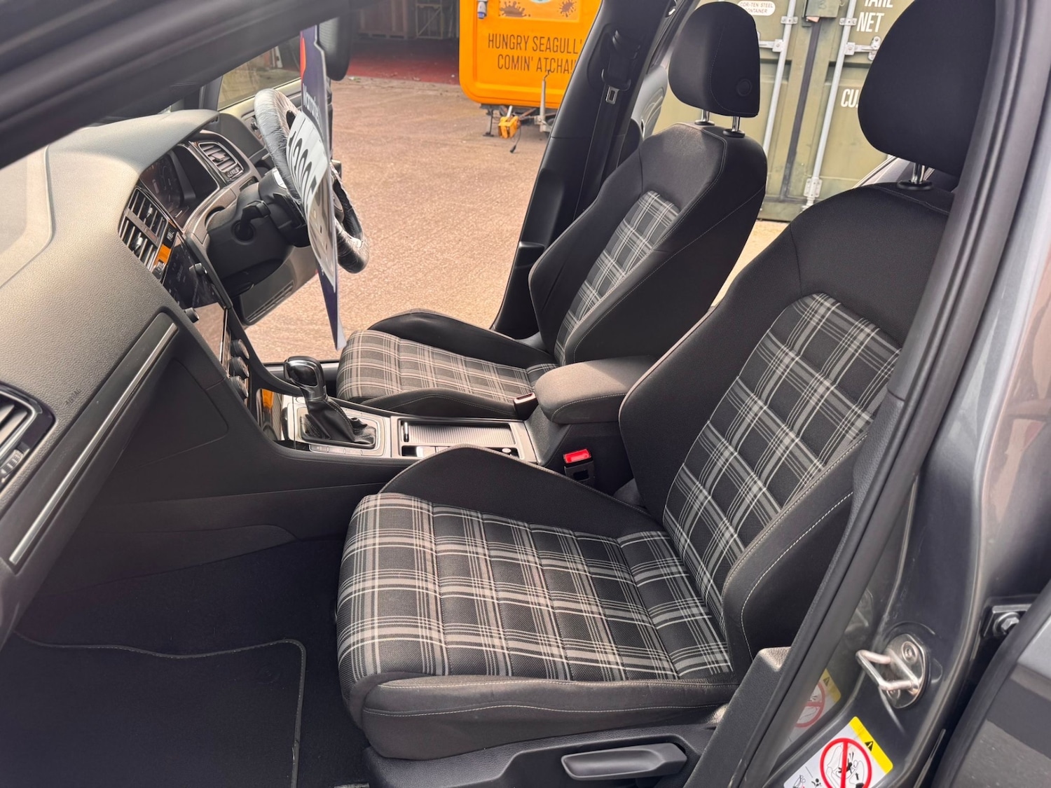 Used Volkswagen Golf 2019 for sale - 77620411: Photo 16