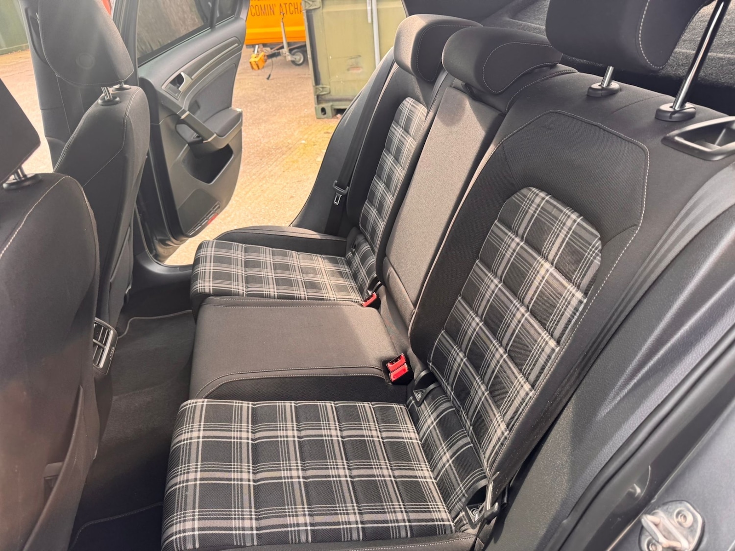 Used Volkswagen Golf 2019 for sale - 77620411: Photo 3