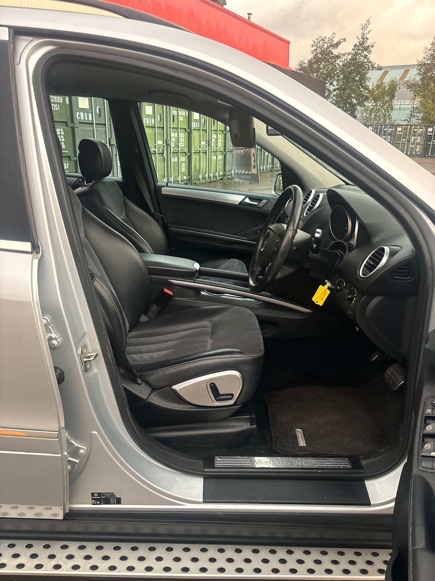 Used Mercedes-Benz M Class 2008 for sale - 76690714: Photo 9