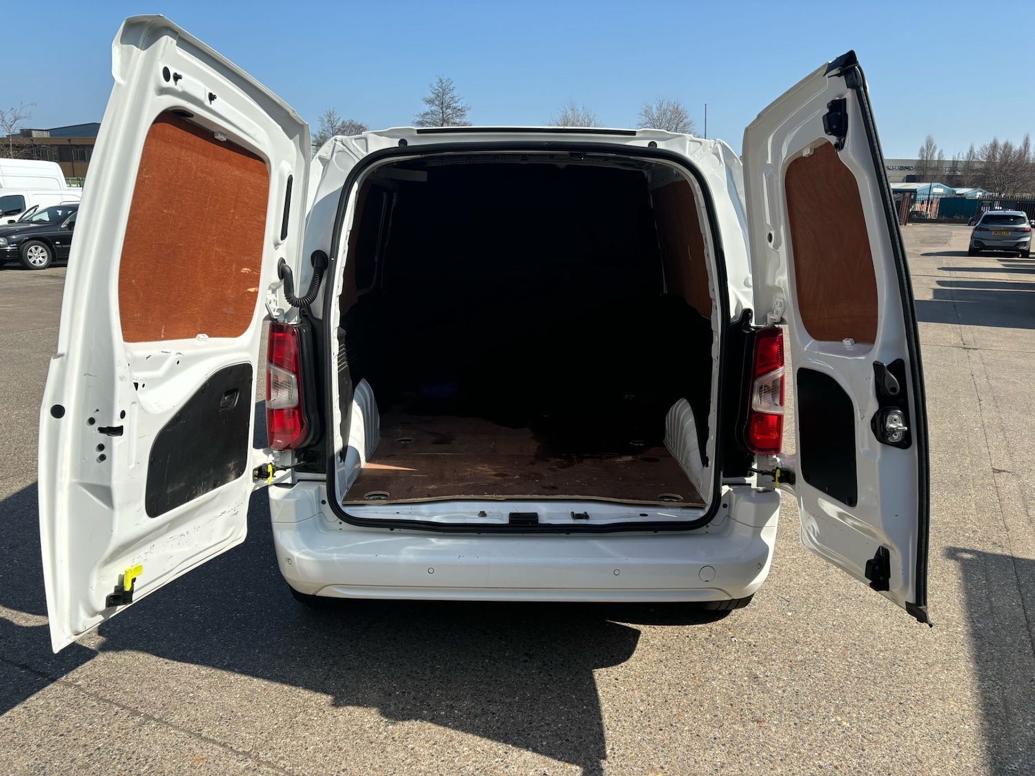 Used Vauxhall Combo 2020 for sale - 74614368: Photo 12