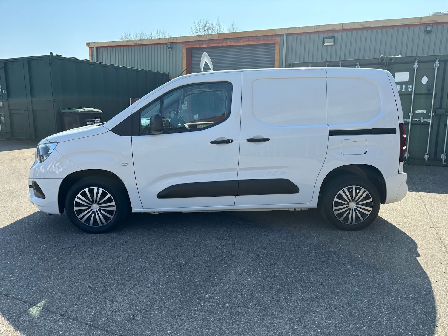 Used Vauxhall Combo 2020 for sale - 74614368: Photo 5