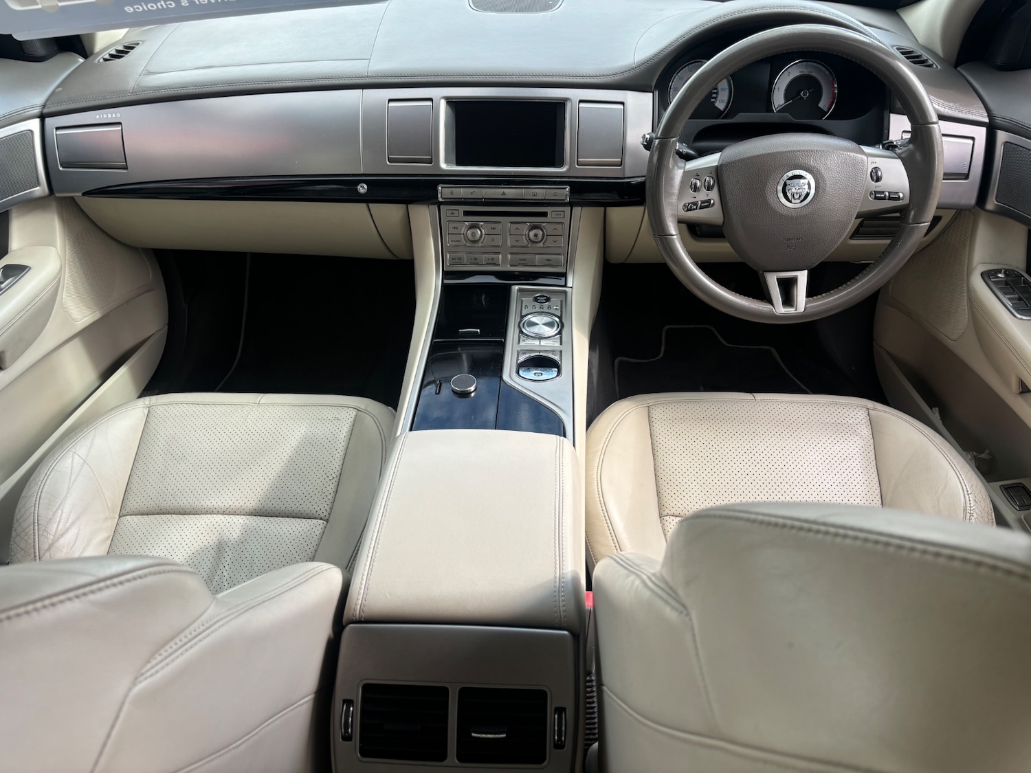 Used Jaguar XF 2011 for sale - 75968602: Photo 13