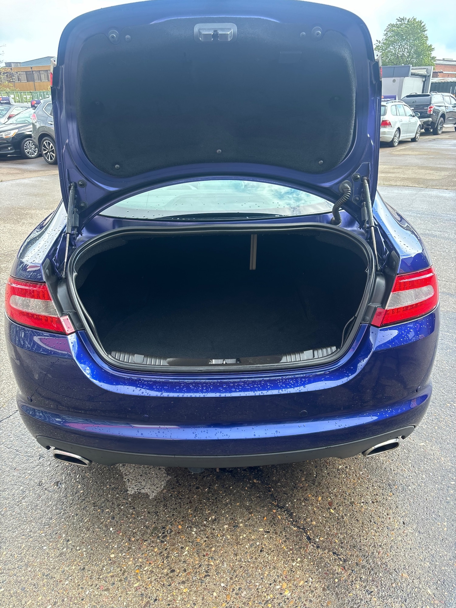 Used Jaguar XF 2011 for sale - 75968602: Photo 14