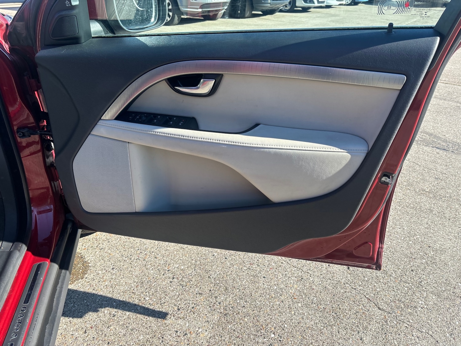 Used Volvo XC70 2013 for sale - 77791505: Photo 15