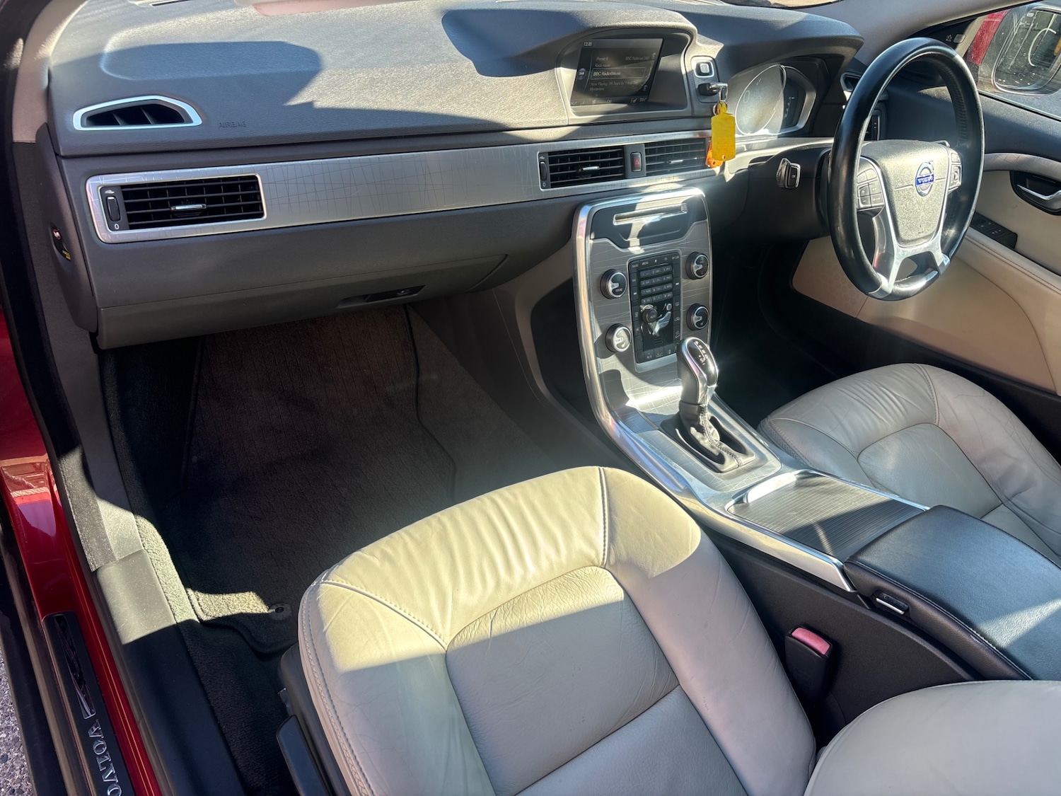 Used Volvo XC70 2013 for sale - 77791505: Photo 19