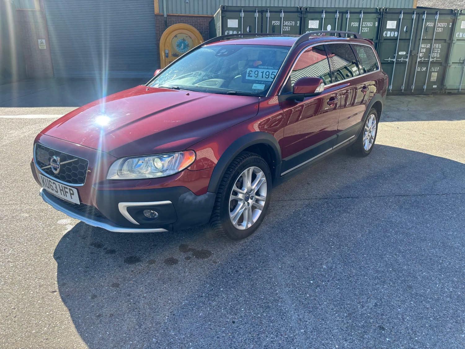 Used Volvo XC70 2013 for sale - 77791505: Photo 7