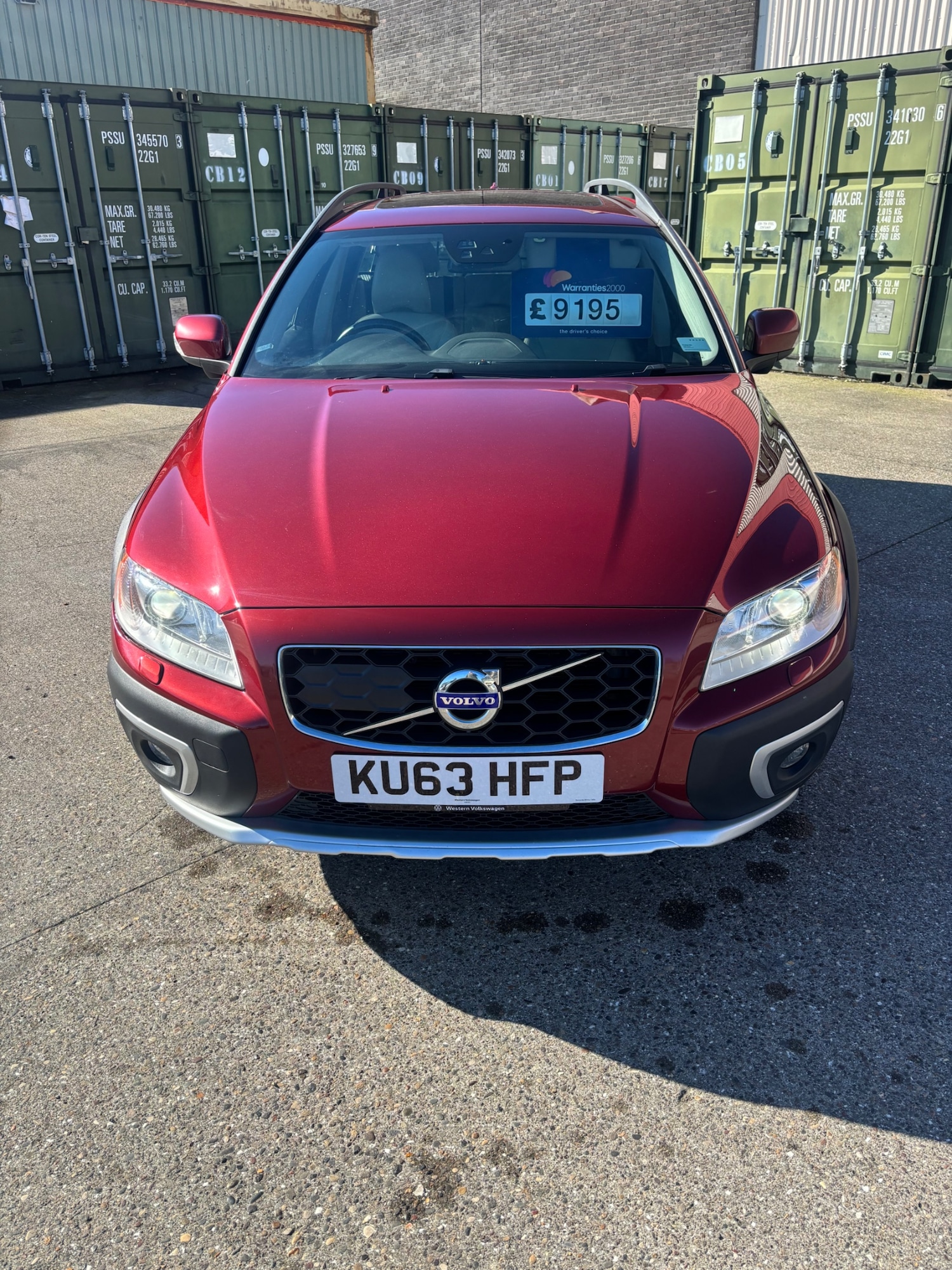 Used Volvo XC70 2013 for sale - 77791505: Photo 8