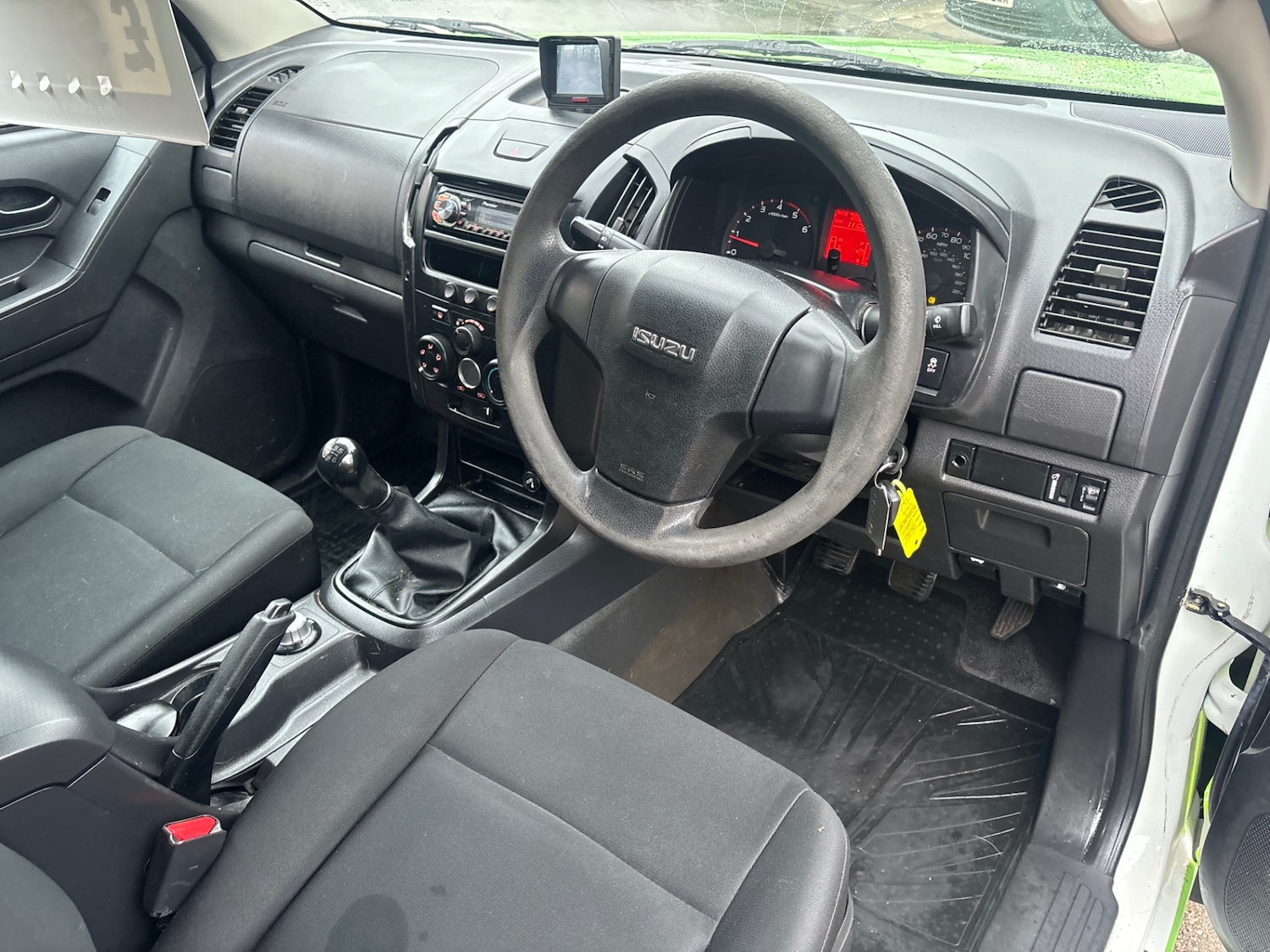 Used Isuzu D-Max 2015 for sale - 77233814: Photo 11