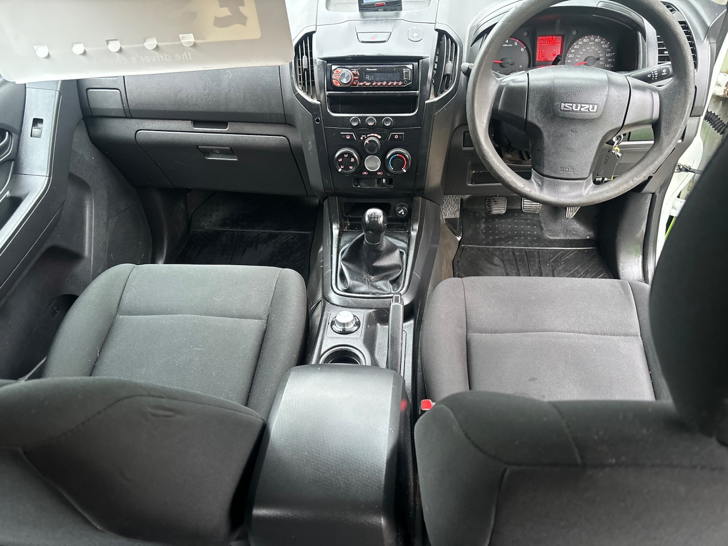 Used Isuzu D-Max 2015 for sale - 77233814: Photo 14