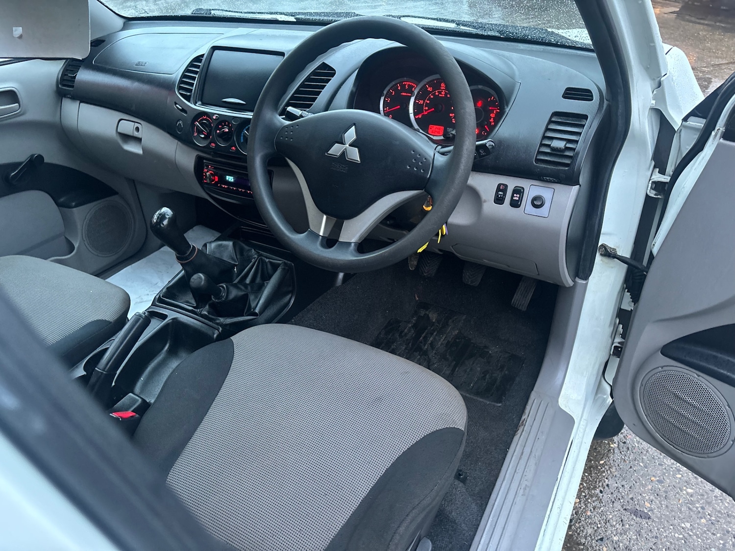 Used Mitsubishi L200 2012 for sale - 77465920: Photo 11