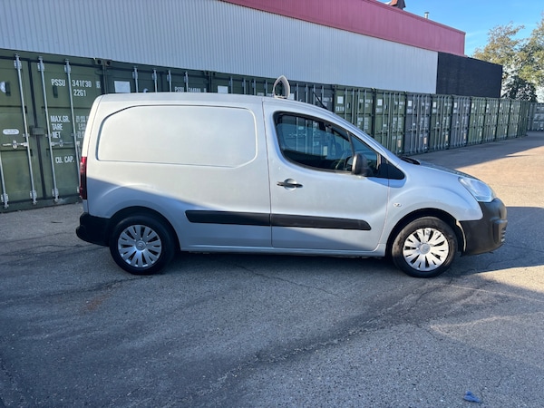 Used Citroen Berlingo 2018 for sale - 76249367: Photo 2
