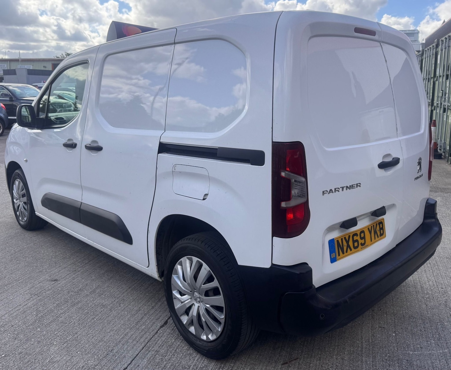 Used Peugeot Partner 2019 for sale - 75994687: Photo 5