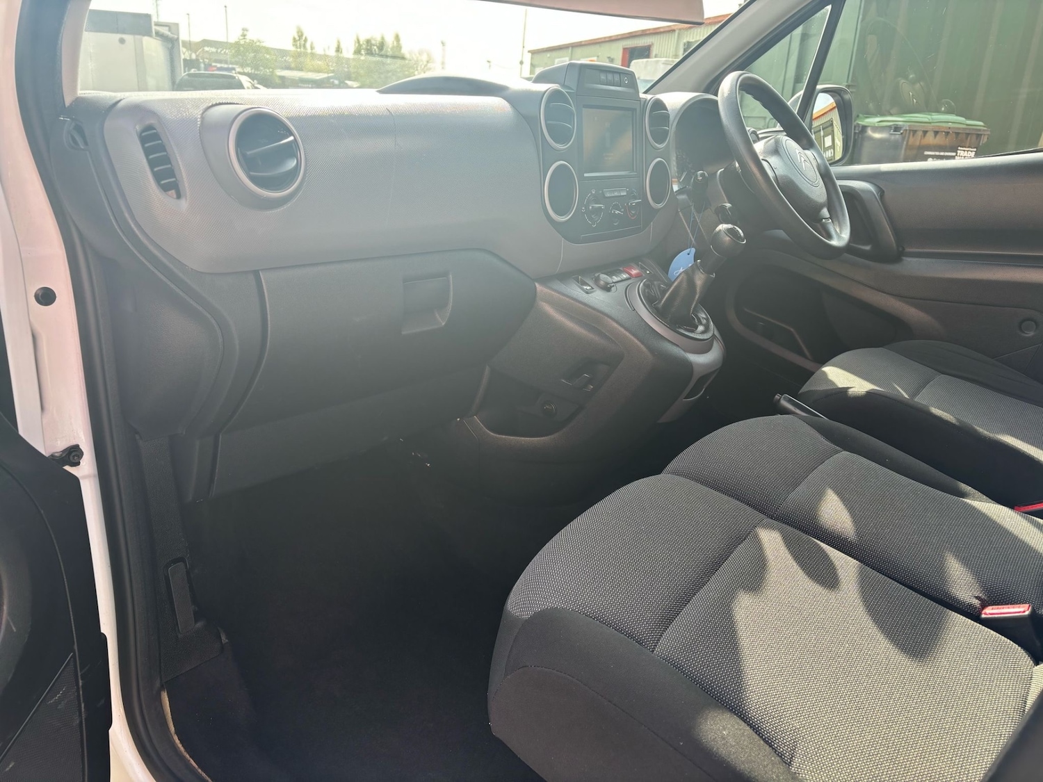 Used Citroen Berlingo 2018 for sale - 76249399: Photo 15