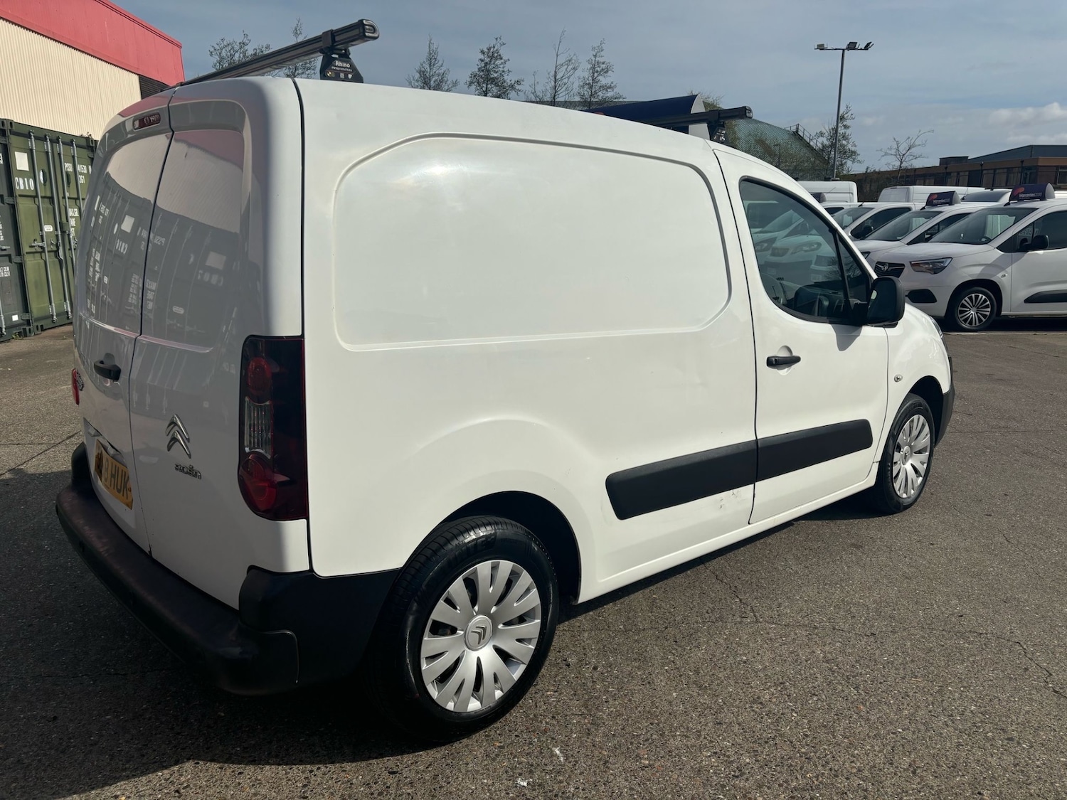 Used Citroen Berlingo 2018 for sale - 76249399: Photo 8
