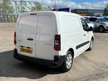 Used Peugeot Partner 2017 for sale - 78346247: Photo