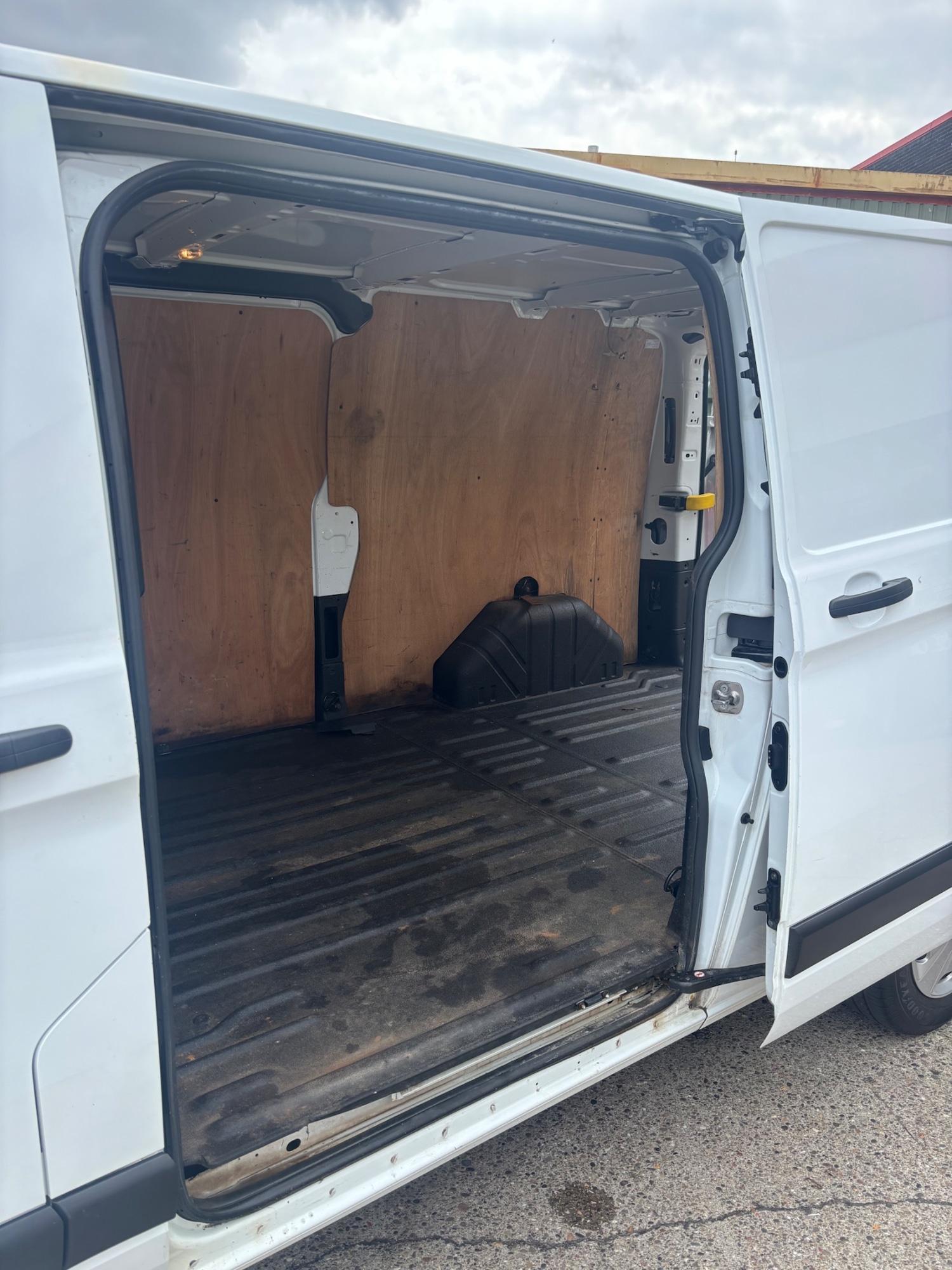 Used Ford Transit Custom 2023 for sale - 75530232: Photo 14