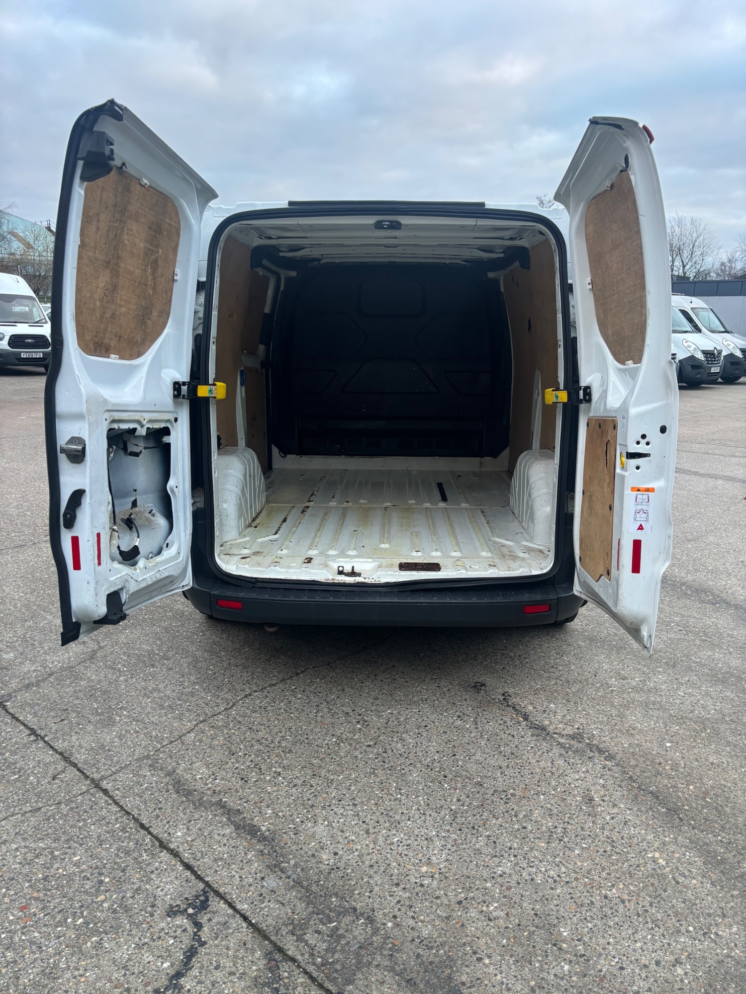 Used Ford Transit Custom 2016 for sale - 77073275: Photo 12