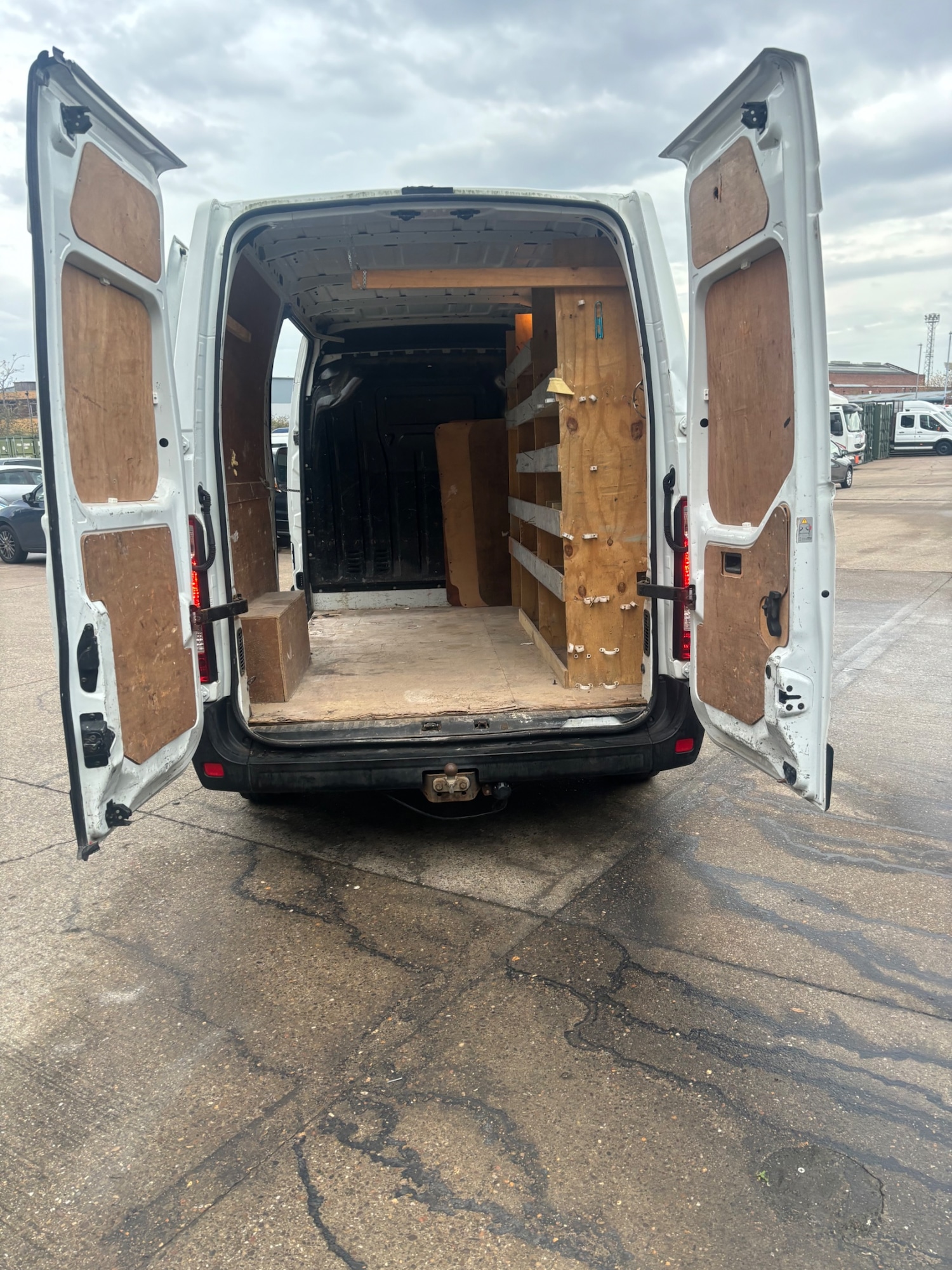 Used Renault Clio 2015 for sale - 76563636: Photo 12