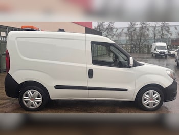 Used Fiat Doblo 2016 for sale - 77889259: Photo