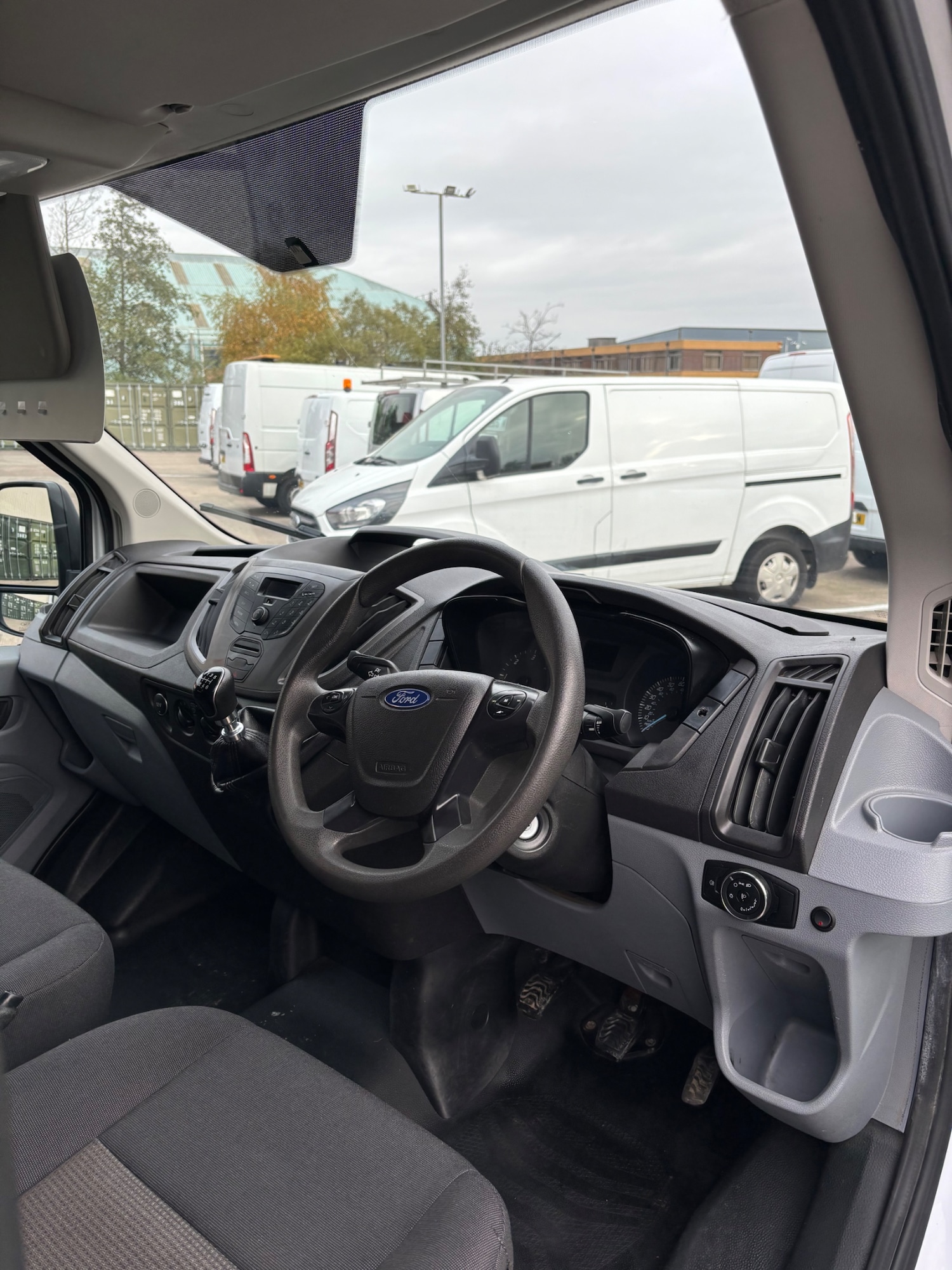 Used Ford Transit 2018 for sale - 77340086: Photo 12