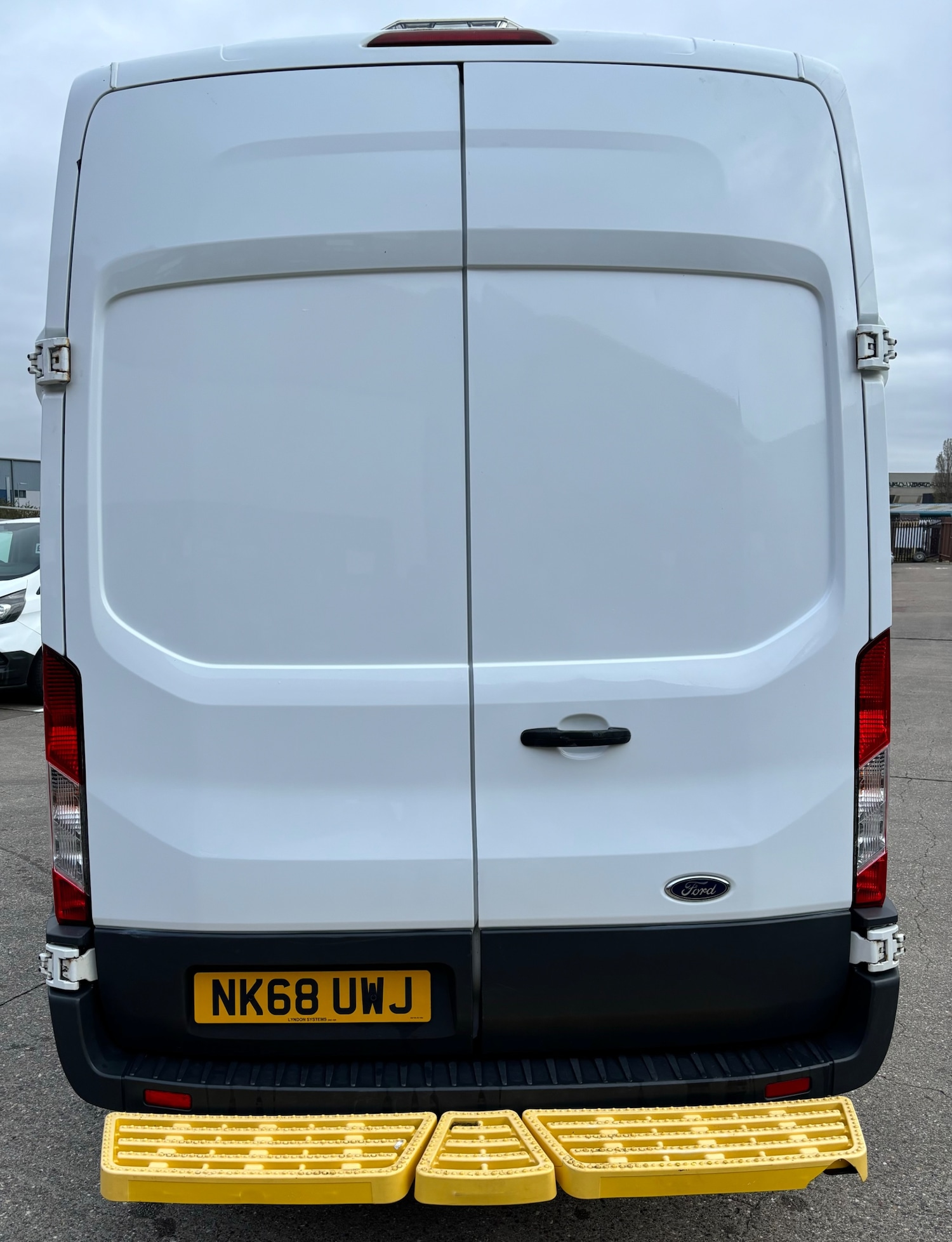 Used Ford Transit 2018 for sale - 77340086: Photo 3