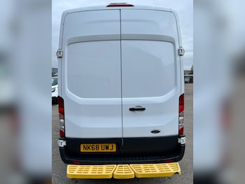 Used Ford Transit 2018 for sale - 77340086: Photo