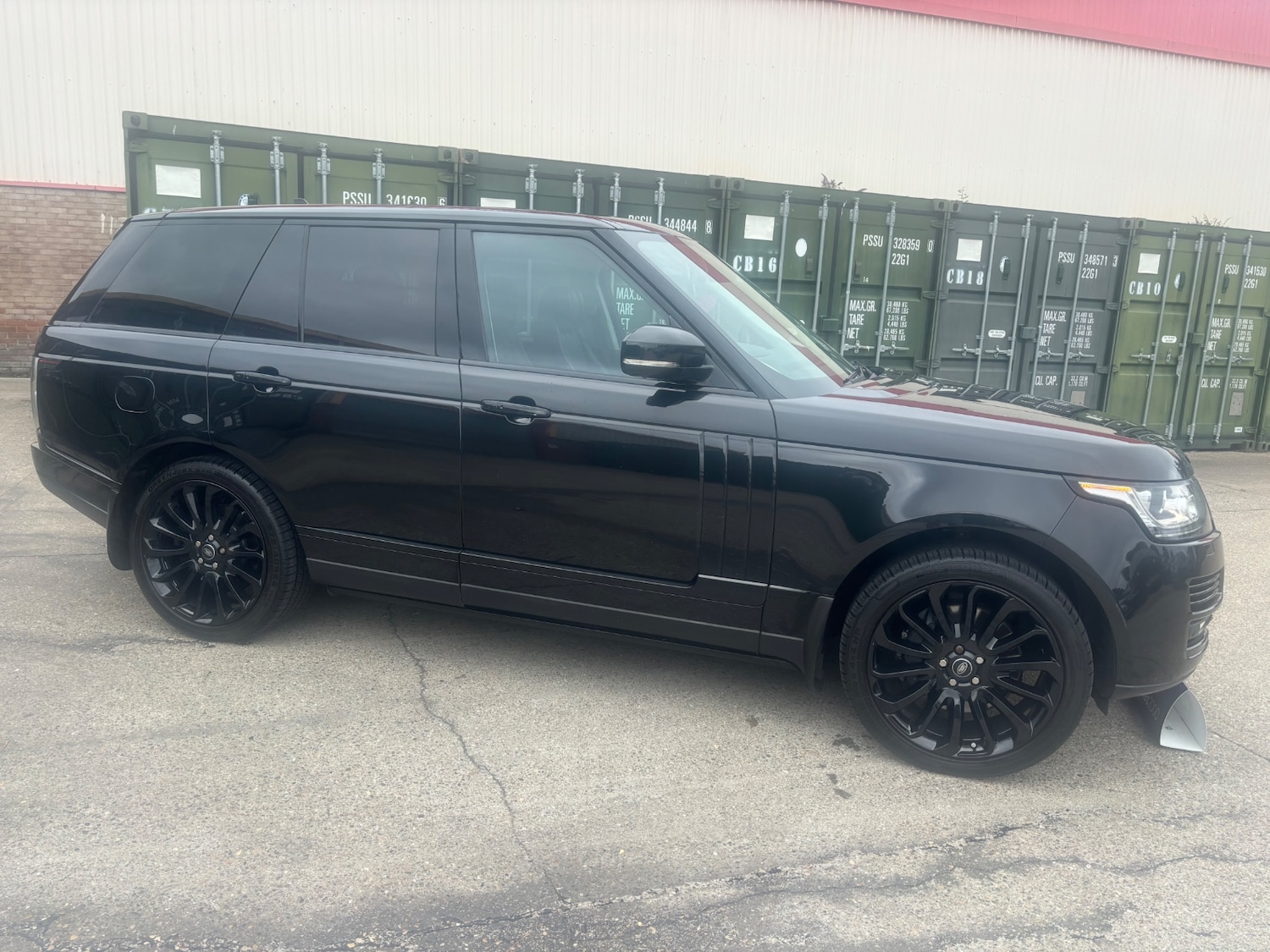 Used Land Rover Range Rover 2014 for sale - 78112758: Photo 2