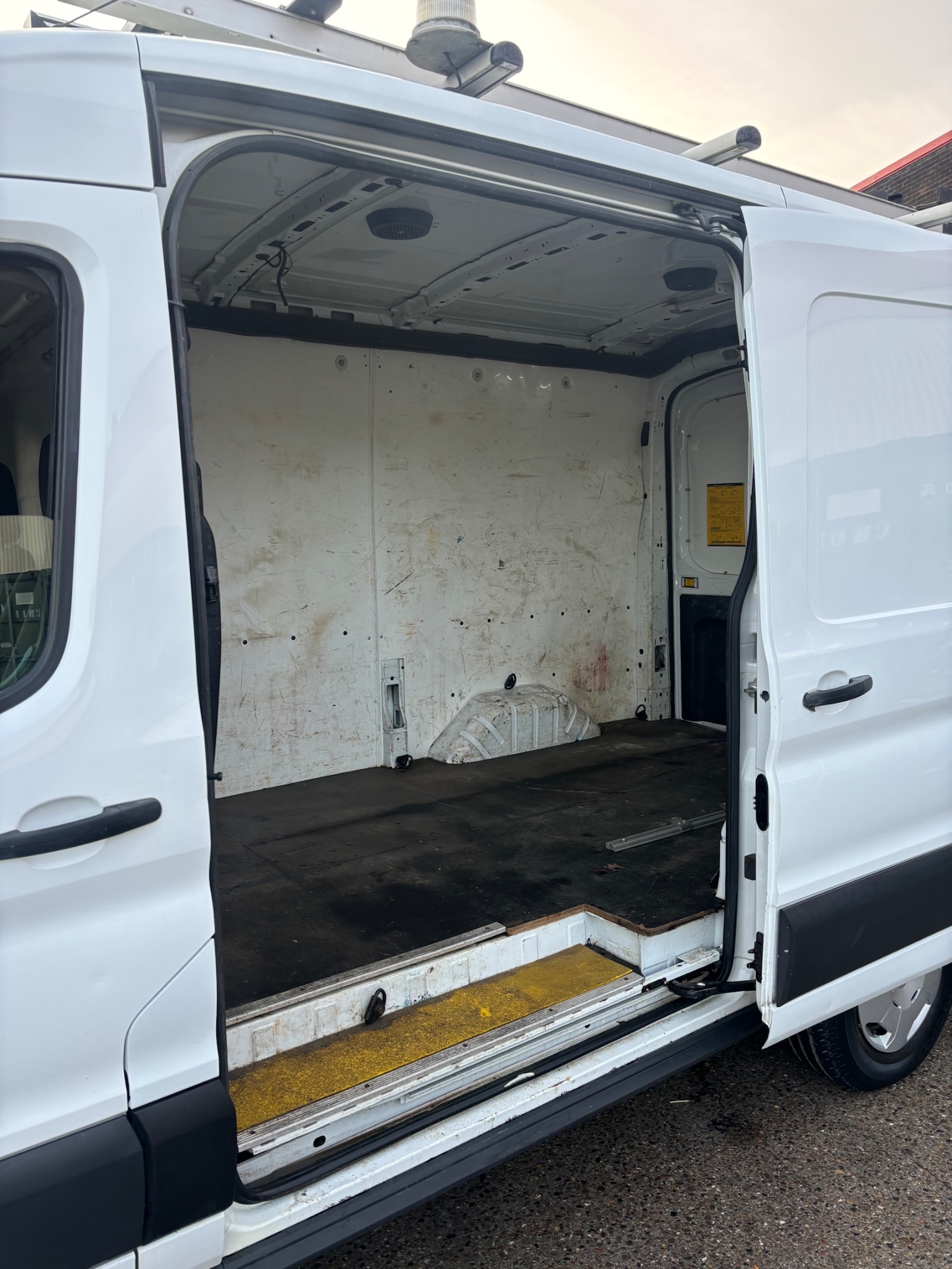 Used Ford Transit 2016 for sale - 77136919: Photo 13