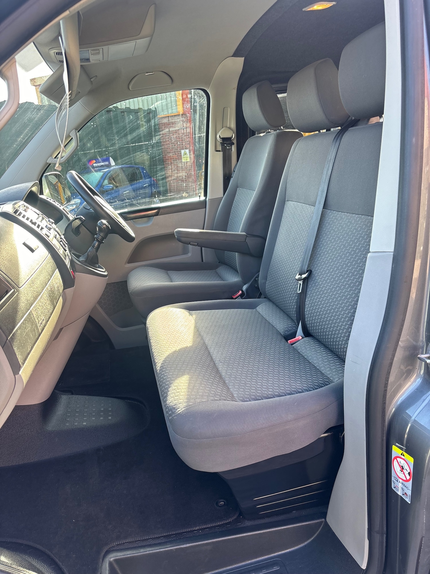 Used Volkswagen Transporter 2015 for sale - 76534543: Photo 15