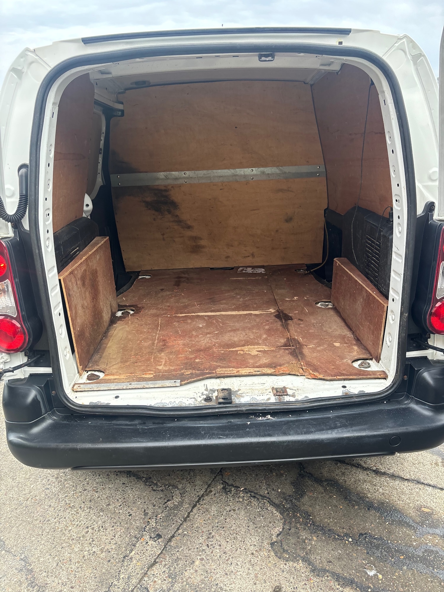 Used Citroen Berlingo 2014 for sale - 76563399: Photo 13