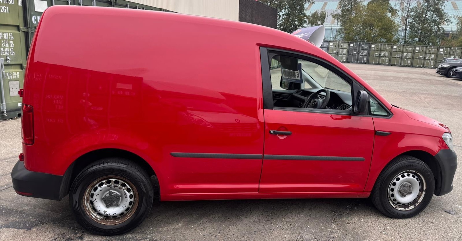 Used Volkswagen Caddy 2016 for sale - 76309858: Photo 2