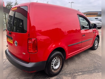 Used Volkswagen Caddy 2016 for sale - 76309858: Photo 3
