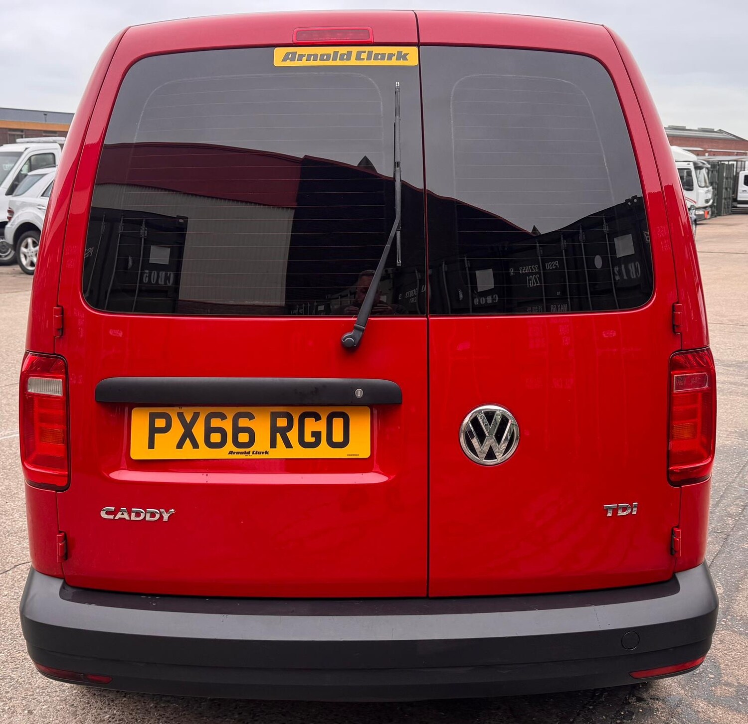 Used Volkswagen Caddy 2016 for sale - 76309858: Photo 4