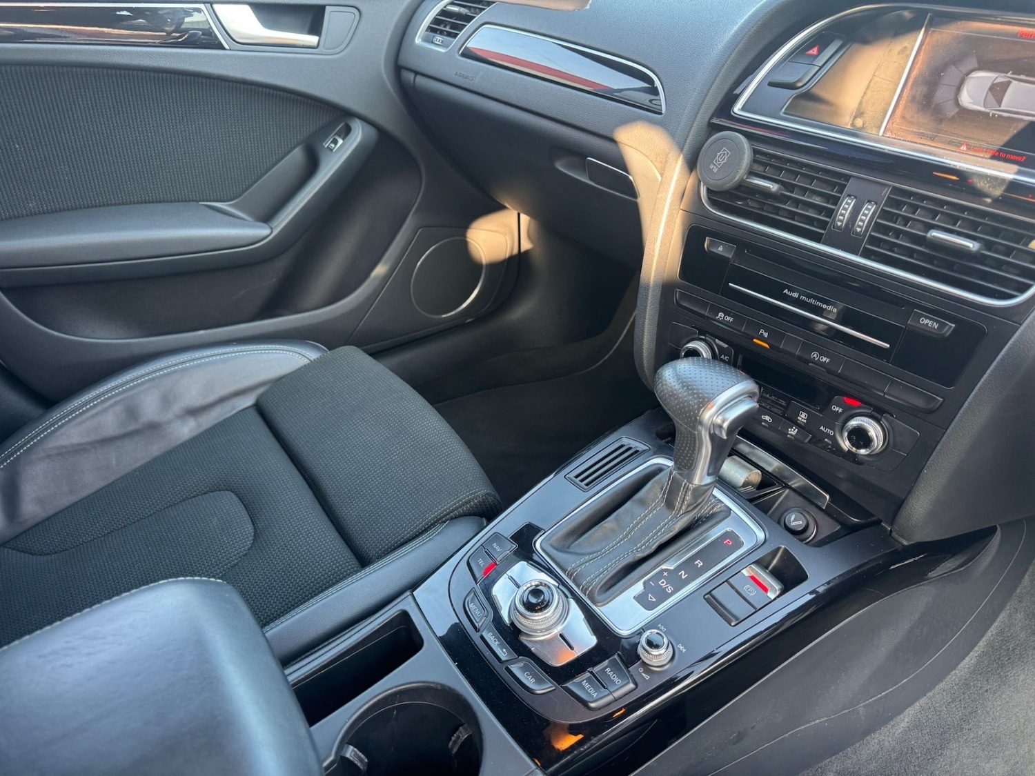 Used Audi A4 2015 for sale - 77762631: Photo 10